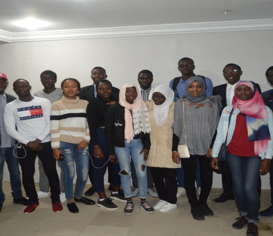 Découvrez la communauté sénégalaise en Tunisie.